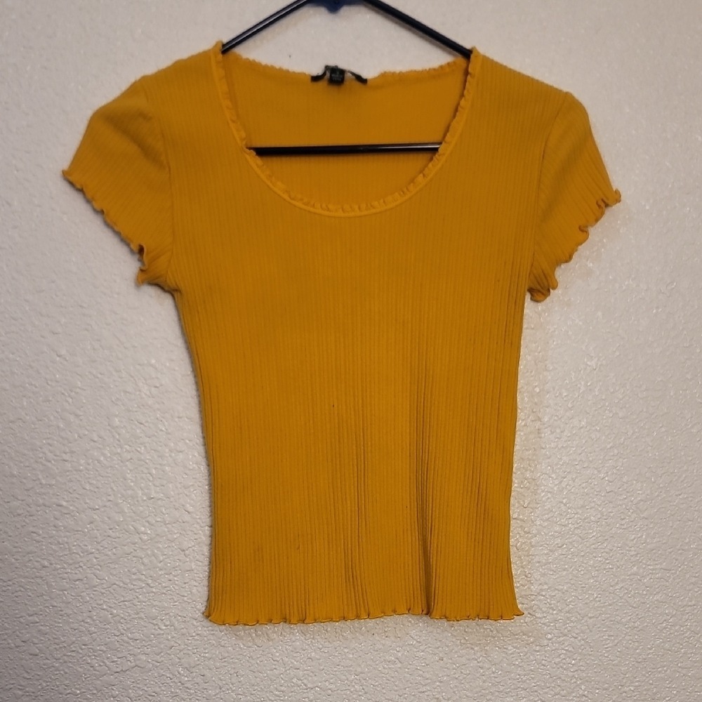 Ambiance Golden Ribbed Short Sleeve Top